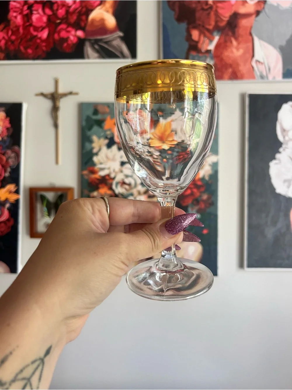 Vintage Italian Crystal Gold Rim Wine Glasses Set of 4 Gold Encrusted Stemware - Picture 5 of 9